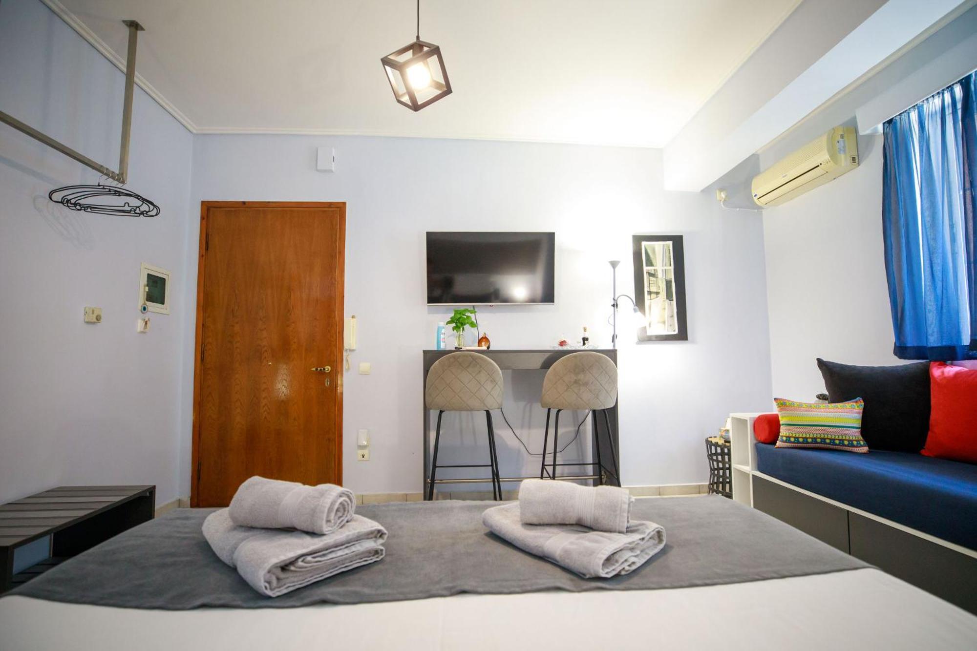 Adriana'S Downtown Studio-Parking Lot Included Patras Exterior foto
